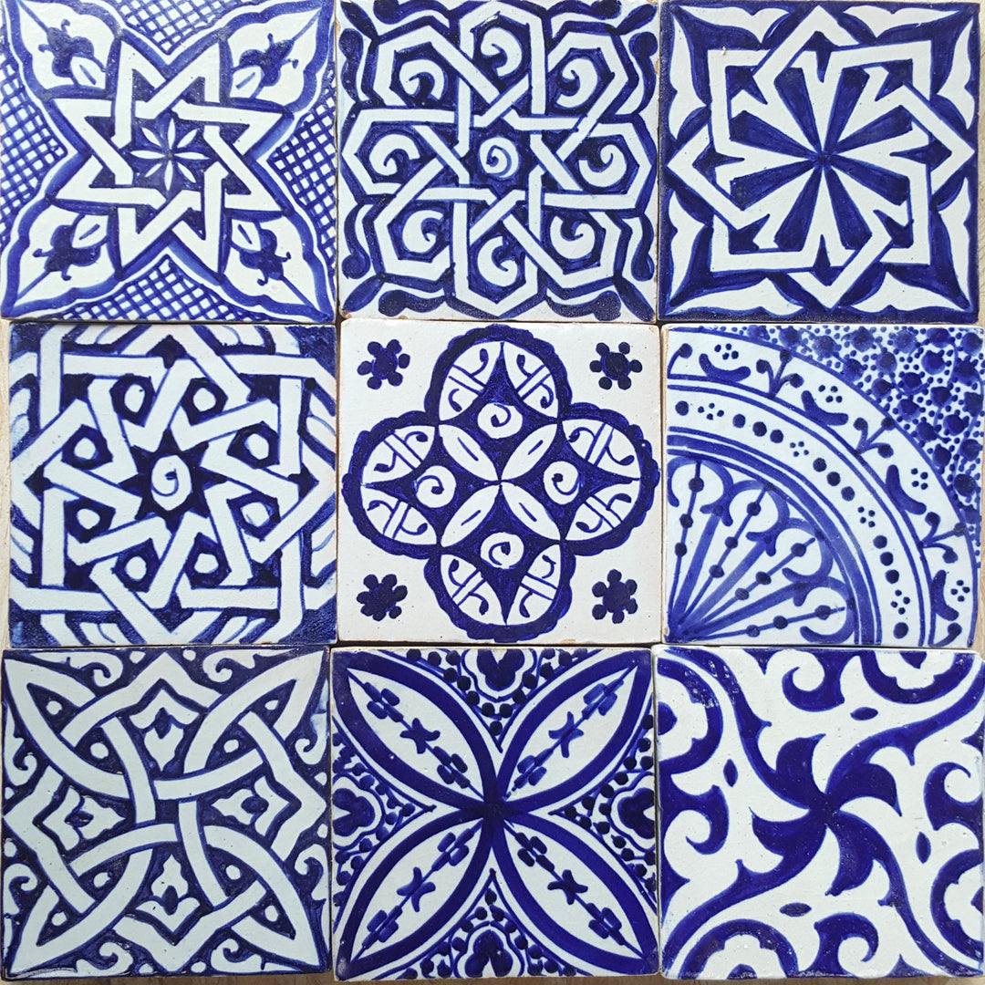 Handgeschilderde tegels blauw-wit mix
