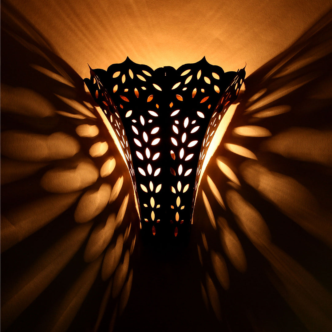 Oosterse ijzeren wandlamp EWL16
