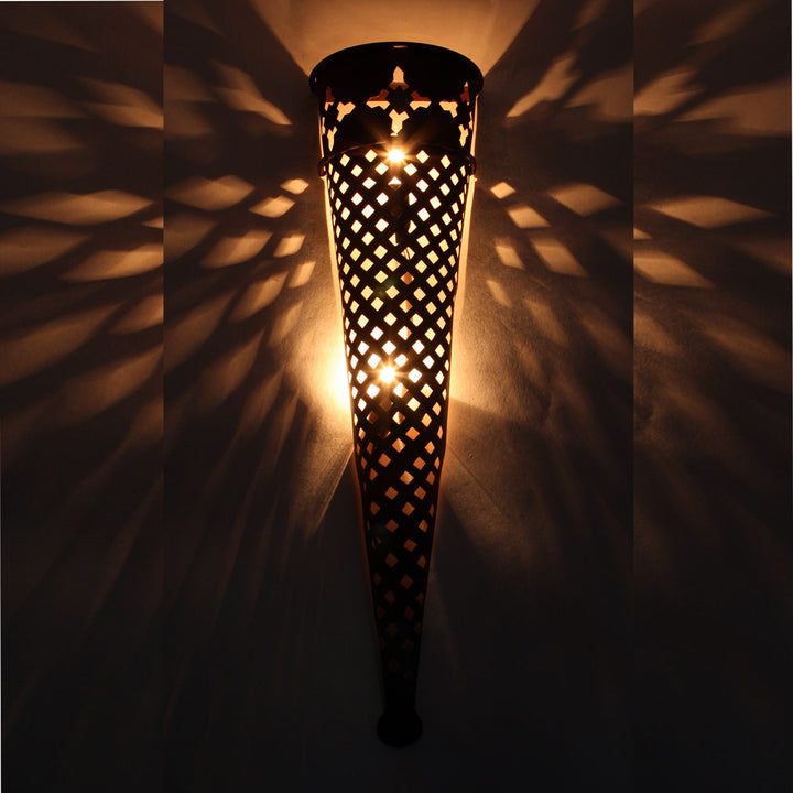 Oosterse ijzeren wandlamp EWL39