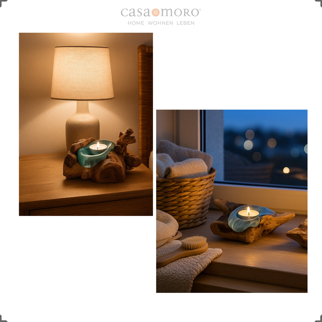 Zwei Szenen mit Teelichthaltern aus Glas und Wurzelholz, deren warmes Kerzenlicht Schlafzimmer- und Fensterbankmomente weich beleuchtet.